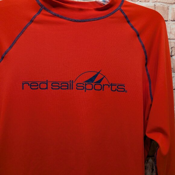 Red Sail Sports Rash Guard Size Med Check Measurements - Picture 3 of 9